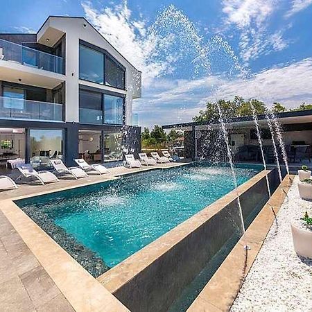 Apartamento Seaview Funtana Exterior foto