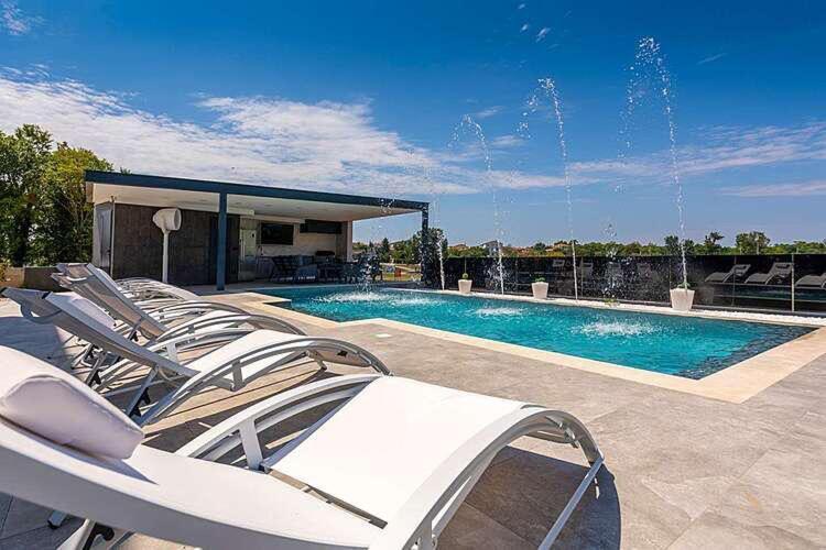 Apartamento Seaview Funtana Exterior foto